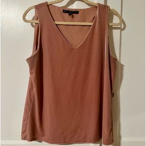 White House Black market pink/mauve velvet tank